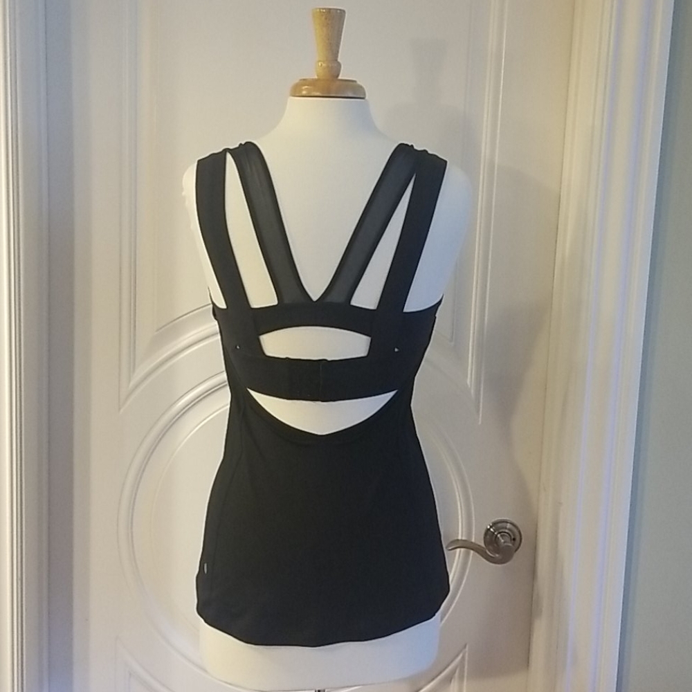 Rare Lululemon w/ Sportsbra